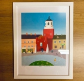 Grafika autorstwa lubelskiego artysty Piotra Fąfrowicza – malarza, ilustratora i projektanta graficznego. Jego dorobek został wielokrotnie doceniony zarówno w Polsce, jak i za granicą, m.in. w Japonii i Niemczech. W 2008 roku znalazł się na Honorowej Liście IBBY w kategorii „ilustrator", co potwierdziło jego znaczący wkład w sztukę ilustracji książkowej. Grafika Piotra Fąfrowicza, przedstawiająca Bramę Krakowską w Lublinie, oprawiona jest w drewnianą, klasyczną ramę z wpasowującym się w całość kompozycji białym passe-partou Dar Prezydenta Miasta Lublin dr. Krzysztofa Żuka